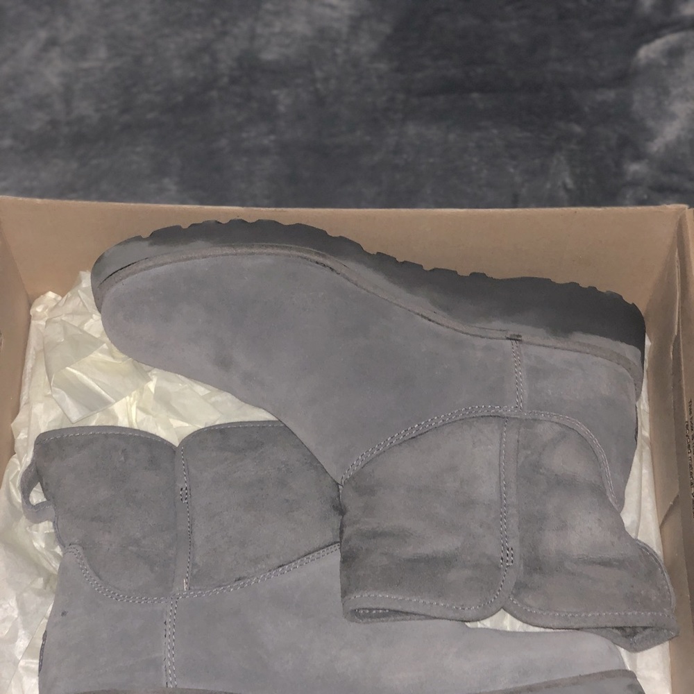 Uggs